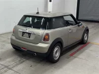 BMW MINI лот № 90163 оценка 4  с аукциона в Японии 4