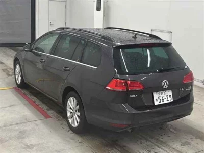 Volkswagen GOLF VARIANT