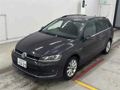 Volkswagen GOLF VARIANT