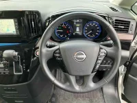 Nissan ELGRAND лот № 30210 оценка 4  с аукциона в Японии 2