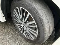 Nissan ELGRAND лот № 30210 оценка 4  с аукциона в Японии 8