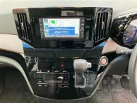 Nissan ELGRAND лот № 30210 оценка 4  с аукциона в Японии 5