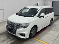 Nissan ELGRAND лот № 30214 оценка 4  с аукциона в Японии 3