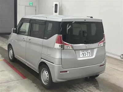 Suzuki SOLIO  с аукциона в Японии