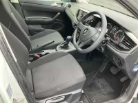 Volkswagen POLO лот № 30249 оценка 4  с аукциона в Японии 6