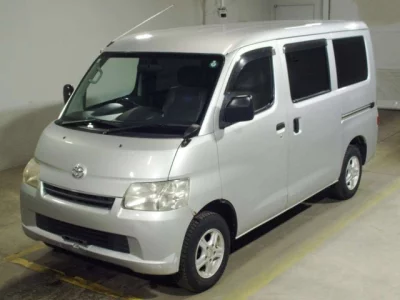 Toyota LITE ACE VAN  с аукциона в Японии