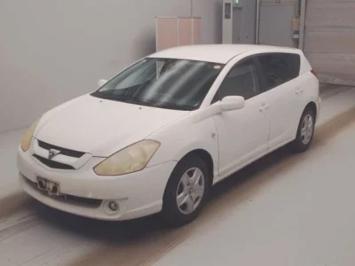 Toyota CALDINA  с аукциона в Японии