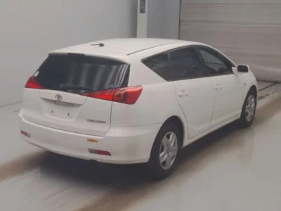 Toyota CALDINA  с аукциона в Японии