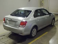 Toyota COROLLA AXIO лот № 7030 оценка 3.5  с аукциона в Японии 1