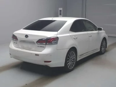 Lexus HS