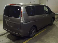 Nissan SERENA лот № 7028 оценка RA  с аукциона в Японии 1