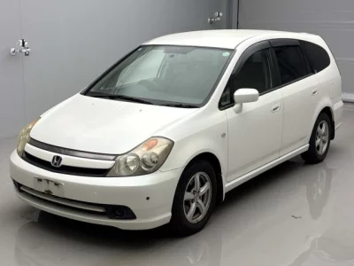 Honda STREAM  с аукциона в Японии