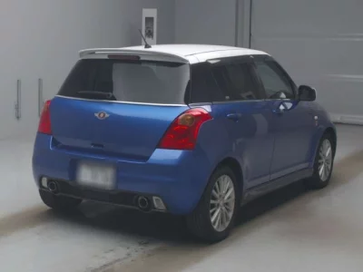 Suzuki SWIFT  с аукциона в Японии