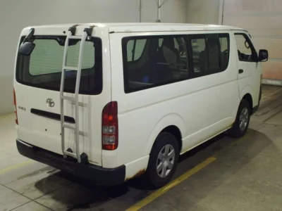 Toyota HIACE VAN  с аукциона в Японии
