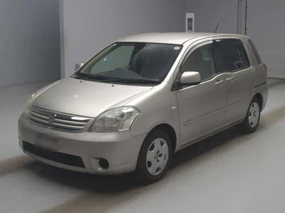 Toyota RAUM