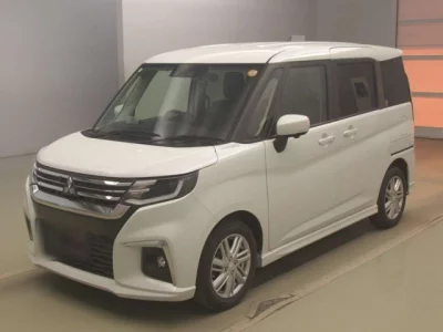 Mitsubishi DELICA D2