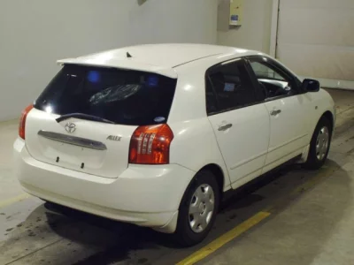 Toyota ALLEX  с аукциона в Японии