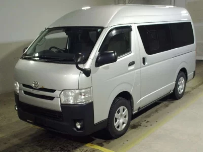 Toyota HIACE VAN  с аукциона в Японии