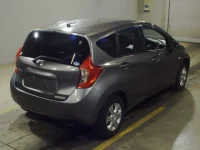 Nissan NOTE лот № 7083 оценка 3  с аукциона в Японии 1
