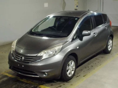Nissan NOTE  с аукциона в Японии
