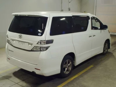 Toyota VELLFIRE  с аукциона в Японии