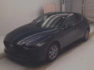 Mazda MAZDA3  с аукциона в Японии