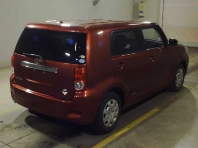 Toyota COROLLA RUMION  с аукциона в Японии