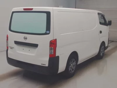 Nissan CARAVAN VAN