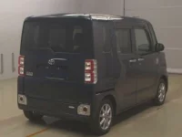 Toyota PIXIS MEGA лот № 83005 оценка 4  с аукциона в Японии 1