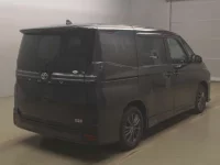 Toyota VOXY лот № 82025 оценка 3  с аукциона в Японии 1