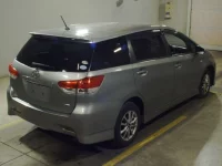 Toyota WISH лот № 7158 оценка 3  с аукциона в Японии 1