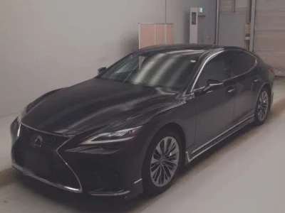 Lexus LS  с аукциона в Японии