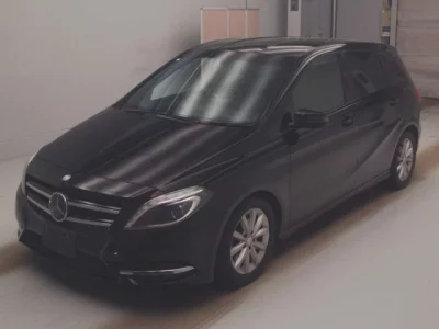 Mercedes-Benz B CLASS