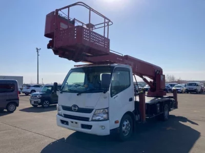 Hino DUTRO  с аукциона в Японии