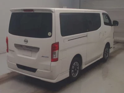 Nissan CARAVAN VAN  с аукциона в Японии