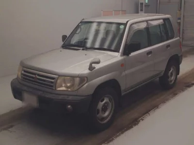 Mitsubishi PAJERO IO