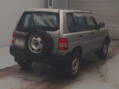 Mitsubishi PAJERO IO