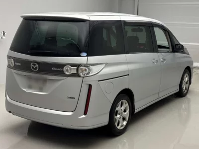 Mazda BIANTE