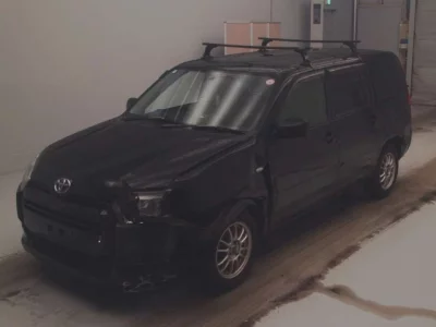 Toyota SUCCEED  с аукциона в Японии