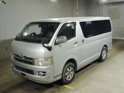 Toyota HIACE VAN  с аукциона в Японии