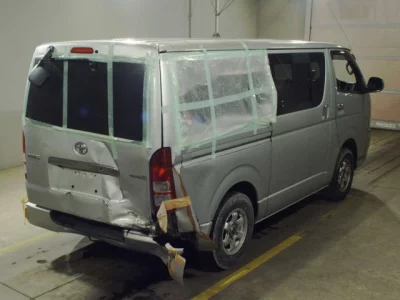 Toyota HIACE VAN  с аукциона в Японии