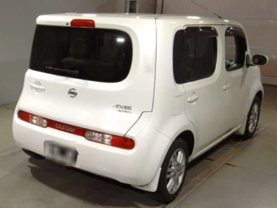 Nissan CUBE  с аукциона в Японии