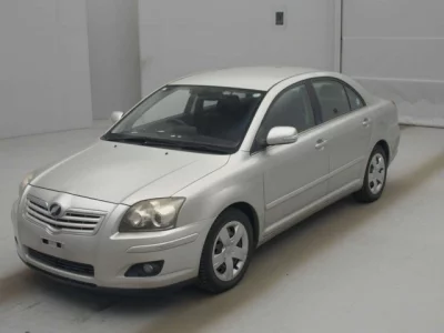 Toyota AVENSIS SEDAN