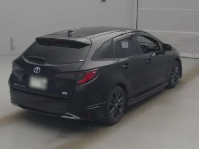 Toyota COROLLA TOURING  с аукциона в Японии