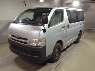 Toyota HIACE VAN  с аукциона в Японии
