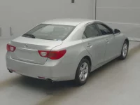 Toyota MARK X лот № 77018 оценка R  с аукциона в Японии 1