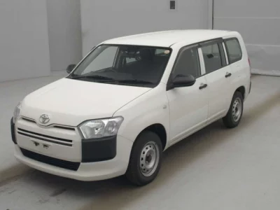 Toyota PROBOX  с аукциона в Японии