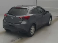 Mazda DEMIO лот № 70171 оценка 3  с аукциона в Японии 1