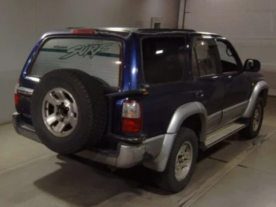 Toyota HILUX SURF  с аукциона в Японии
