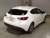 Mazda AXELA лот № 31004 оценка 4  с аукциона в Японии 1